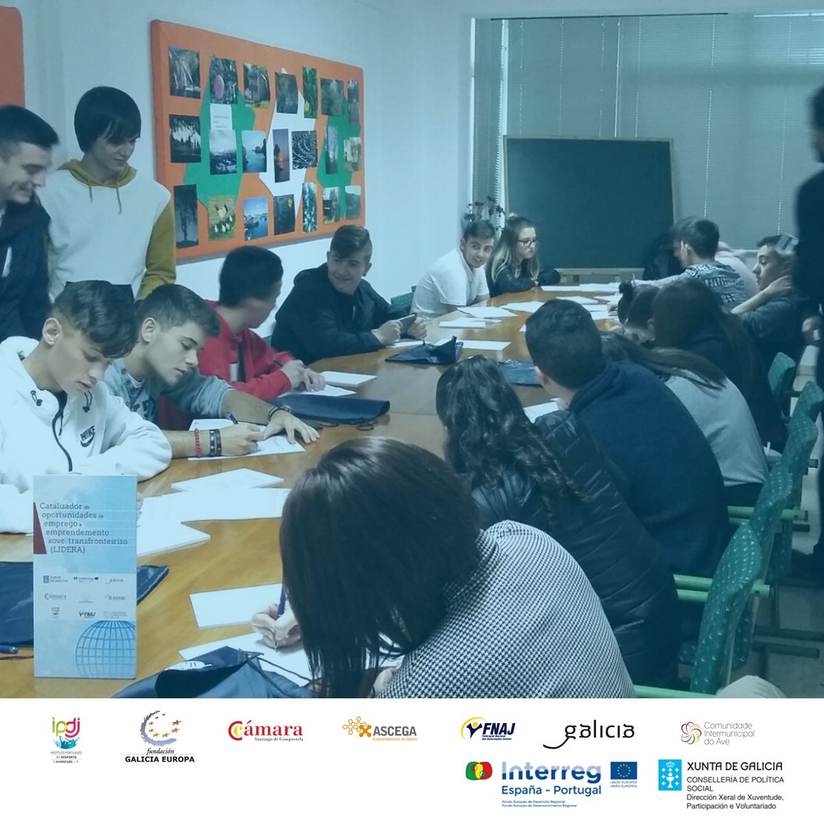 xuventude's tweet photo. #FORMATour estuvo en el Espazo Xove de Vilalba el pasado viernes. Chic@s muy implicad@s👌 Gracias a tod@s! #ProyectoLIDERA https://t.co/5zD1nNaMrH