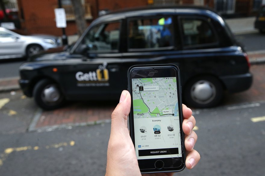 MADVTC's tweet photo. 💂🏽‍♀️Royaume-Uni : #Uber devra rémunérer ses chauffeurs au salaire minimum via @RTLFrance https://t.co/sEAeqhyAMO #Londres #VTC https://t.co/eFmMRXo5MR