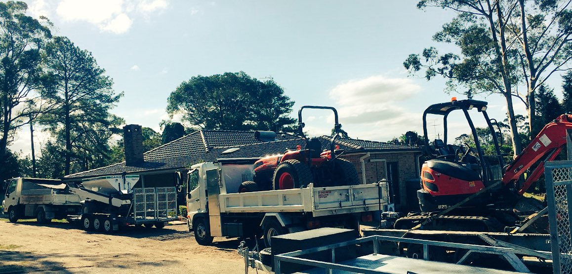 Dan Studders tweet media