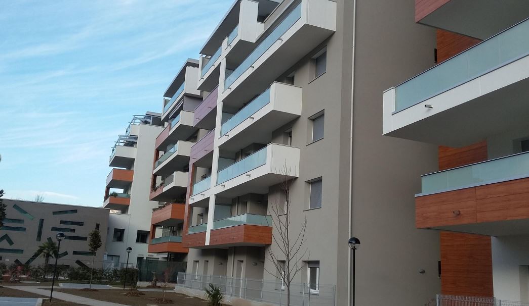 CoopCasaTn's tweet photo. #SocialHousing, consegnate le chiavi alle famiglie assegnatarie di Corti Fiorite #Trento #housingsociale
https://t.co/LP8YAnuXEE #coopcasa #Trentino #casa #canonemoderato https://t.co/w1AC3WgyXV