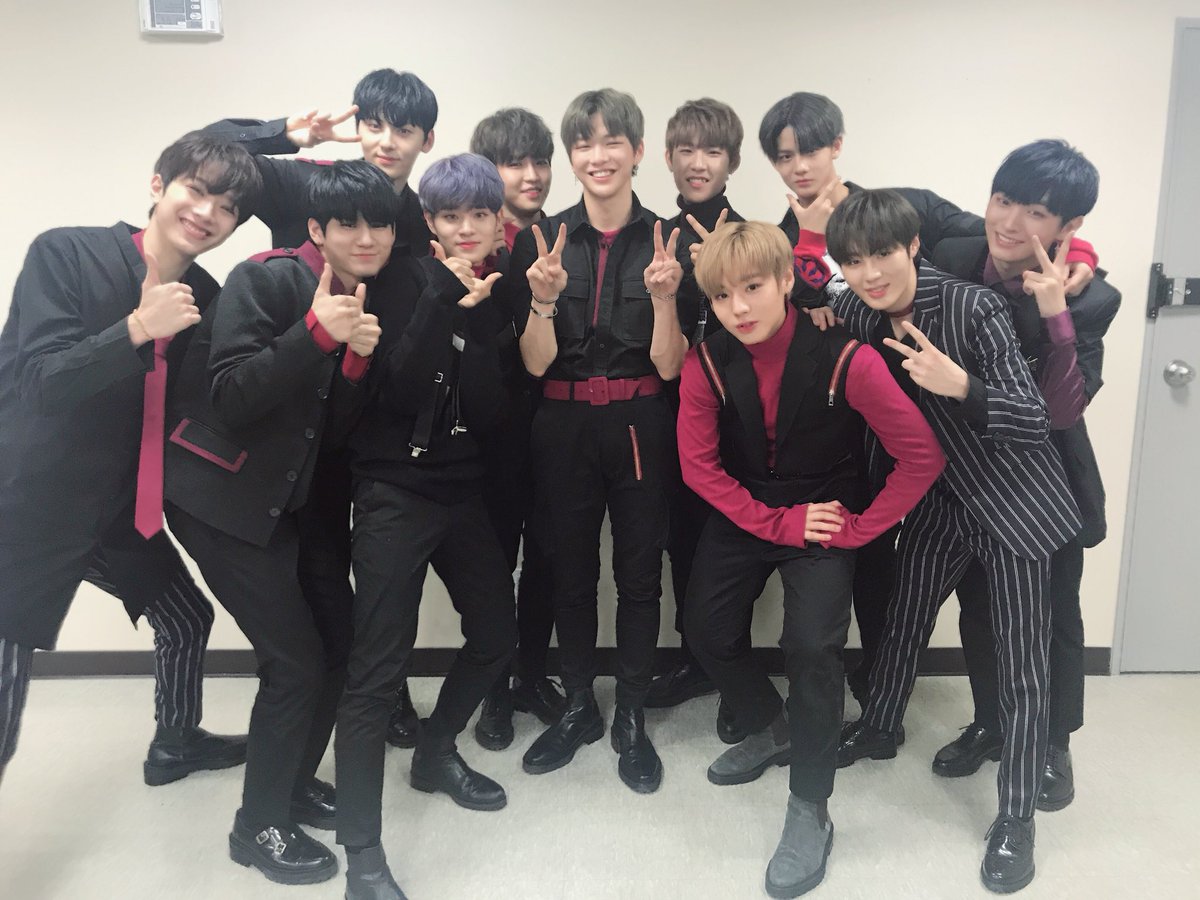 WANNAONETH_'s tweet image. [#WannaOneDay] คัมแบคสเตจของวอนนาวัน ผู้ที่มาพร้อมกับ &apos;1-1=0 (Nothing Without You)&apos;!! Comeback Show เรียบร้อย🎉 เราได้อันดับที่1จากการสตรีมมิ่งเพลง 🎉 พวกเรา #อยากจะมี ความทรงจำที่ดีกับ #Beautiful วอนนาเบิล ในระหว่างที่เราโปรโมทอัลบั้มนี้เหมือนกันครับ~🙏🏻💕
© tokkijihoon