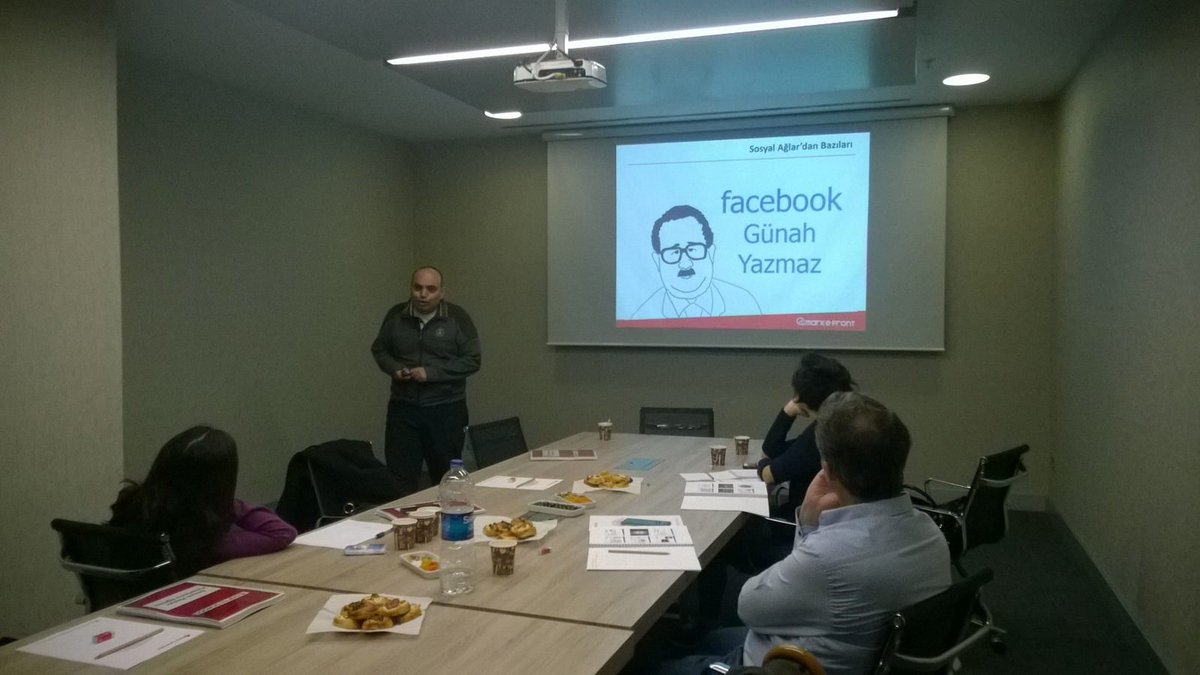 internetegitimi's tweet photo. Aytaç Mestçi tarafından verilen #SosyalMedyaPazarlama Eğitimimiz, #MarkeFront - #MarkeSchool’da gerçekleşti: https://t.co/gKUkDdYeFd https://t.co/iBi0wX9Qu8
