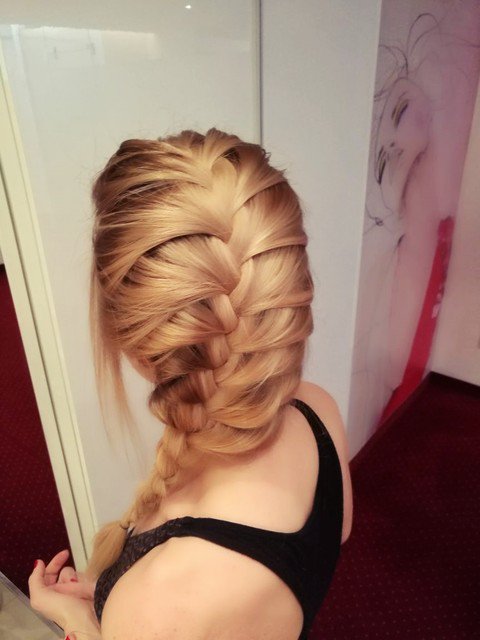New thing for me #BraidedHair See you tonight on @LiveJasmin https://t.co/BzkoZVevtx<a href="/tag/braidedhair"class="tags">#BraidedHair</a>