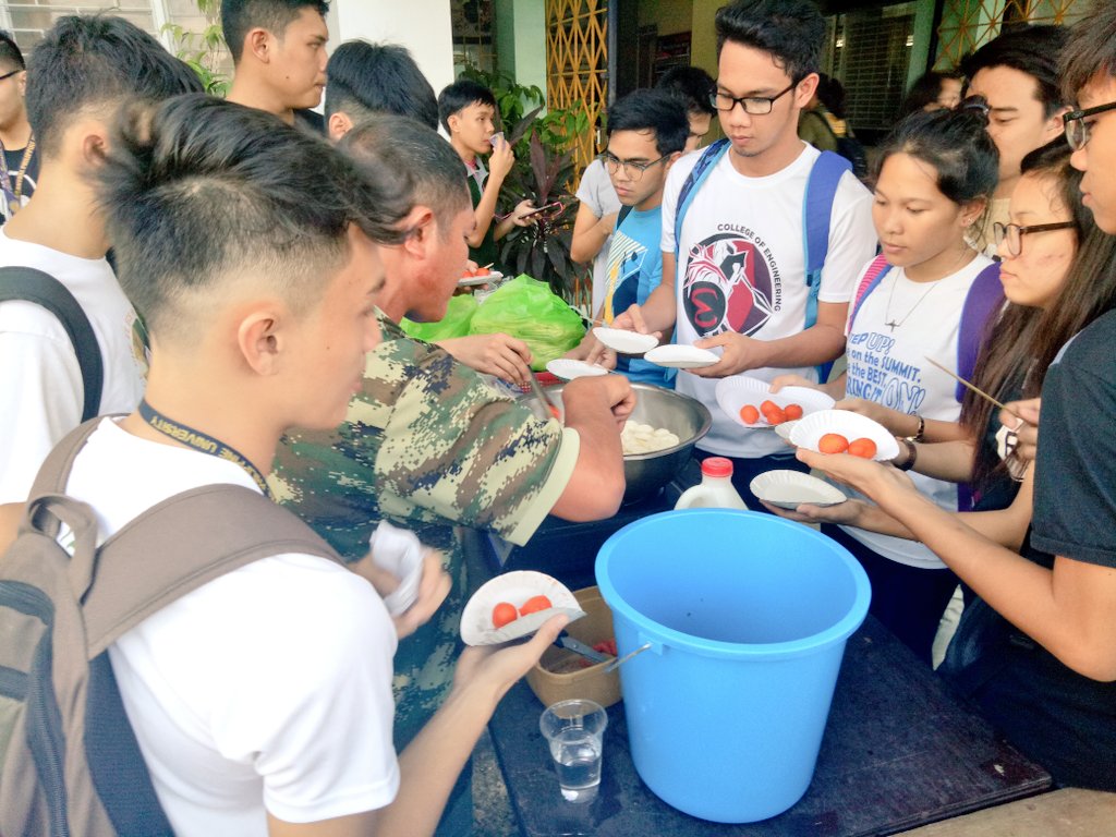 cpu_esc's tweet photo. Today's Ganap:

Second semester's welcome party. Welcome back, Enhinyeros! ❤ https://t.co/ZzDjzsLw7j