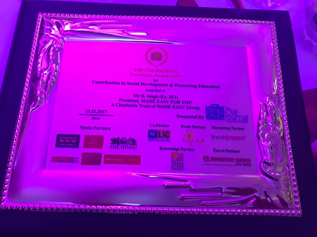 MADEEASY_Delhi's tweet photo. We feel very proud to share that #MADEEASYGroup have received #TheCSRJournalExcellenceAwards2017, today at Mumbai for Contributing in the field of Education and Social upliftment.
#MADEEASY #Excellence #Education #SocialUpliftment #CSR https://t.co/zKBYD7DdXI