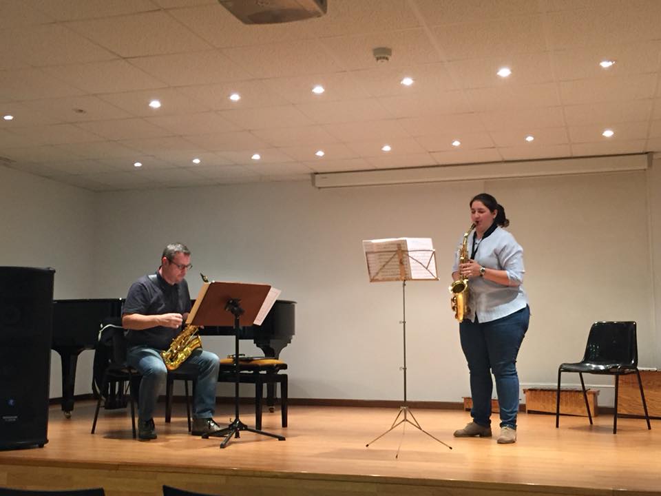 ACanovasM's tweet photo. Recuerdos de otro gran fin de semana del seminario permanente de saxofón de #Asturias en #Mieres, en esta ocasión con Christian Wirth, enhorabuena a todos por vuestro gran trabajo!! Hasta la próxima!! #saxpower 💪🏼💪🏼🎷 https://t.co/CkWOK3soto