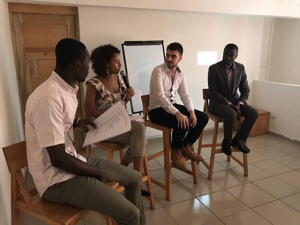 Pmkoffy's tweet photo. Lancement officiel de la Semaine Mondiale de l'entrepreneuriat à Abidjan, cote d'Ivoire. #gew #GlobalEntrepreneurshipWeek https://t.co/pwj03DWayM