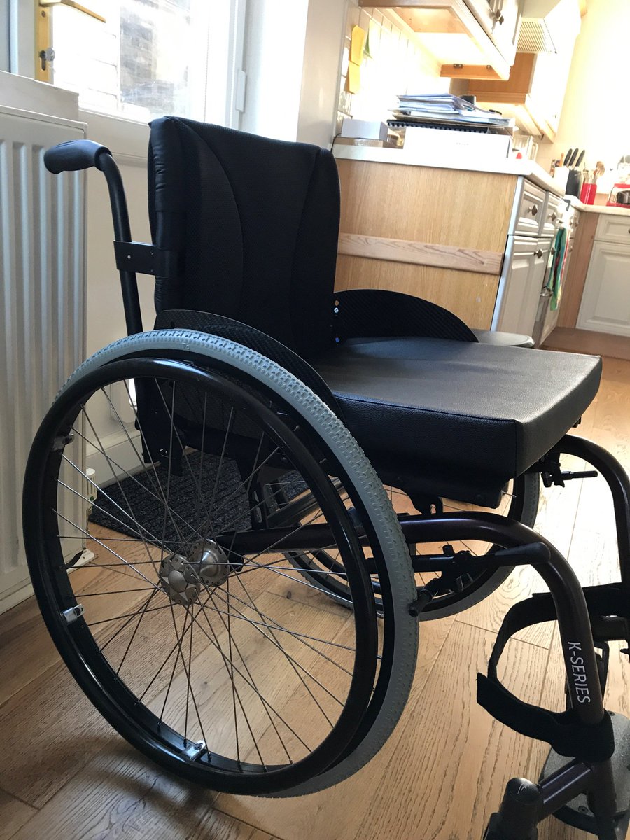 Frannywhit's tweet photo. It's like actual fricking Christmas. Well Christmas Eve cos no electric wheels yet but they're coming!! It also needs adjusting because it's very rigid at the moment. BUT this thing took 14 months to get!!! Credit to @christheowl mostly 💕👋 https://t.co/ebNvv9eCC6