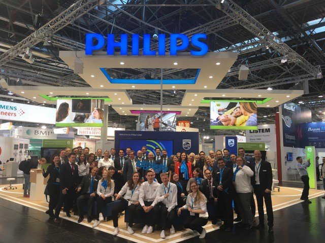 PhilipsLiveFrom's tweet image. #MEDICA2017 starts today! Join us at booth A22, hall 10 to explore #3DUltrasound, #VR, Talks with experts and more @PhilipsHealth