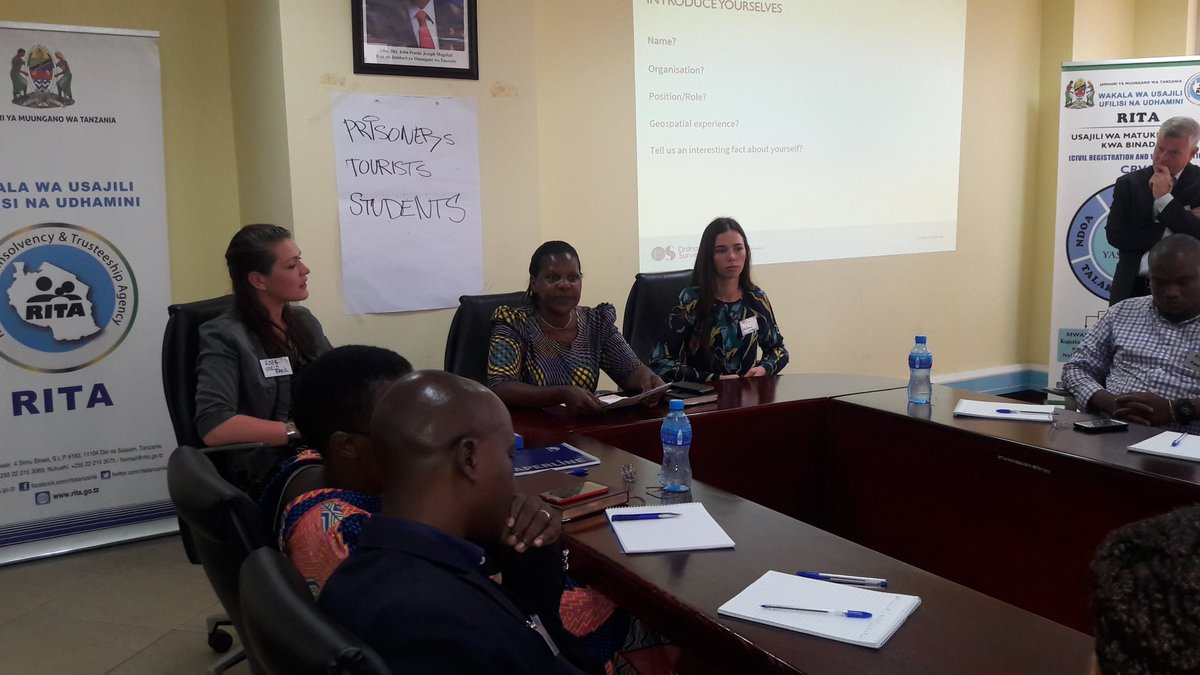 FUFUJID's tweet image. Elizabeth Mrema - Ministry of Land kickingoff the #OneWeekDataWranglingWorkshop in Dar es Salaam #GeospatialCapacity @OrdnanceSurvey #PO-RALG #MLHHSD #MoWI #TCRA #DarMC&apos;s #PMO-DMD #NBS #DarRAS @WBG_ICT