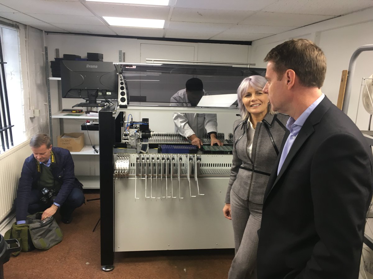 DaletechElectro's tweet photo. Exciting morning getting ready for our photoshoot #exportexchange #ukmanufacturing https://t.co/VtNXaPIIEZ