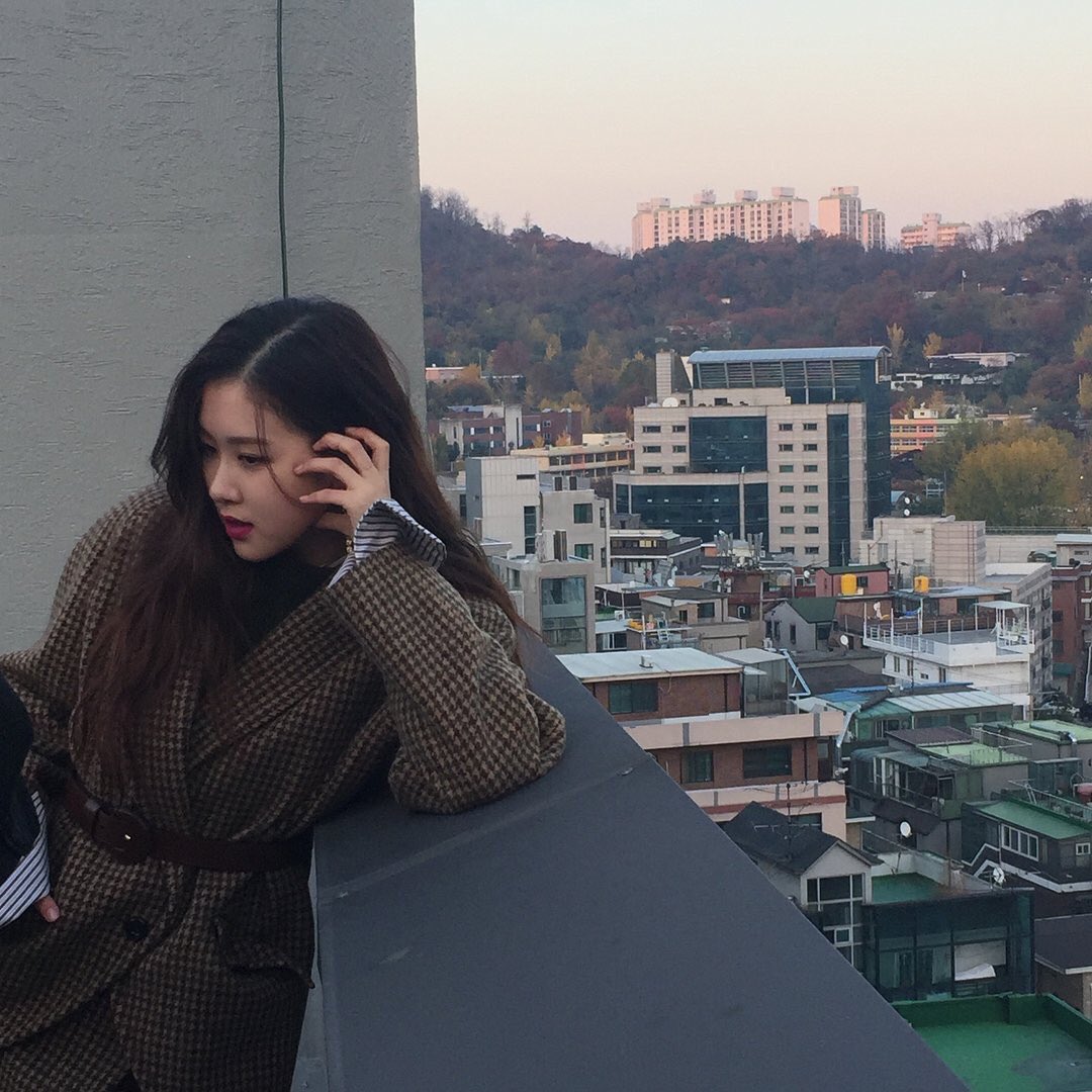 RoseChinabar's tweet photo. (Insta) 171113 cecikorea update
 #블랙핑크 #BLACKPINK #ROSÉ #로제 https://t.co/UfB76j0oNU