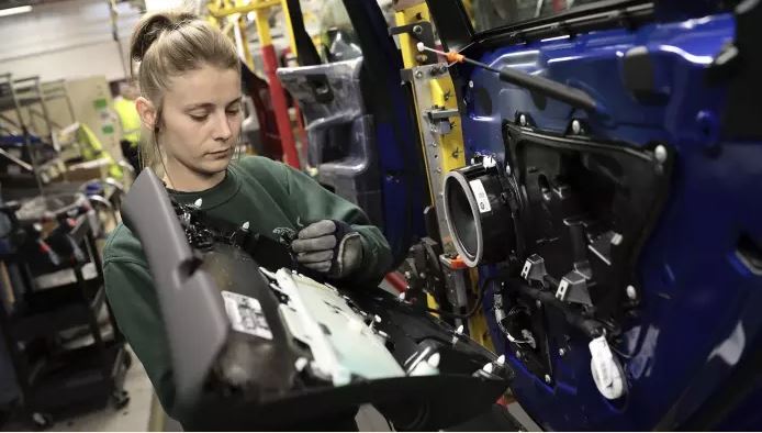 IndEntNet's tweet image. #Manufacturing growth beats forecasts by double in September, we love this sector!  @FT ow.ly/ujyn30gxos1