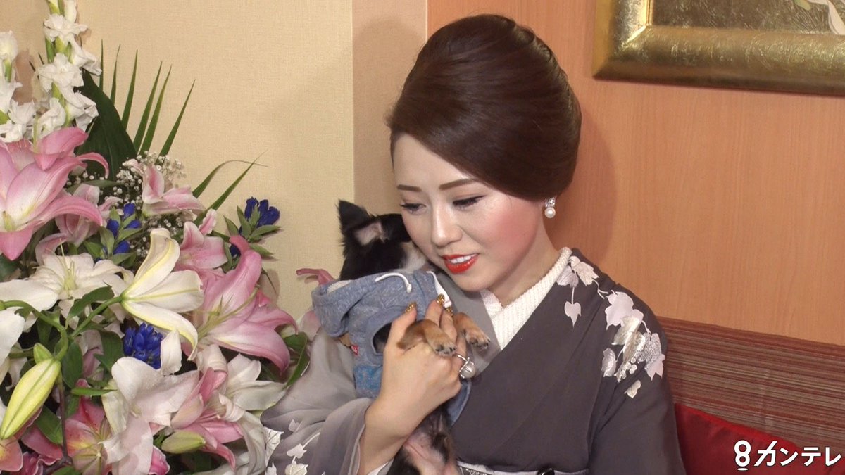年収億越え銀座ママの豪遊ランチがセレブすぎて話題に 料亭を1人で貸し切って100万円ランチ ガールズちゃんねる Girls Channel 年収億越え銀座ママの豪遊ランチがセレブすぎて話題に 料亭を1人で貸し切って100万円ランチ ガールズちゃんねる Girls Channel