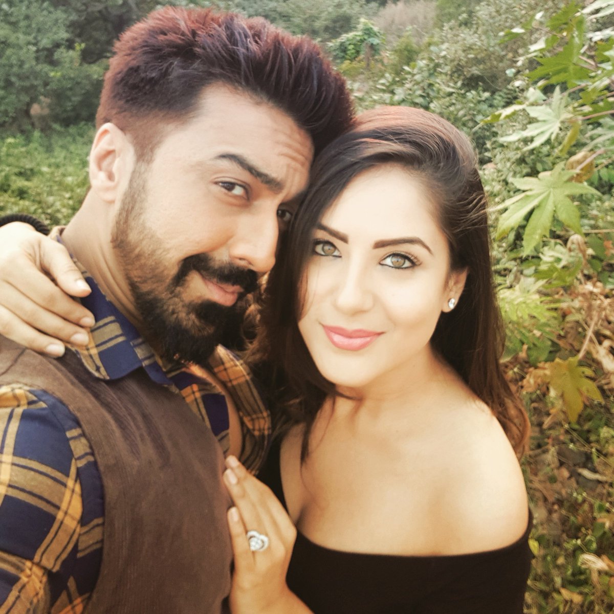 AshishChowdhry's tweet image. The one who fools, rules..💪😈
#Mehak n #Dev
From the last day of S1 #DevOnColors @BanPuja