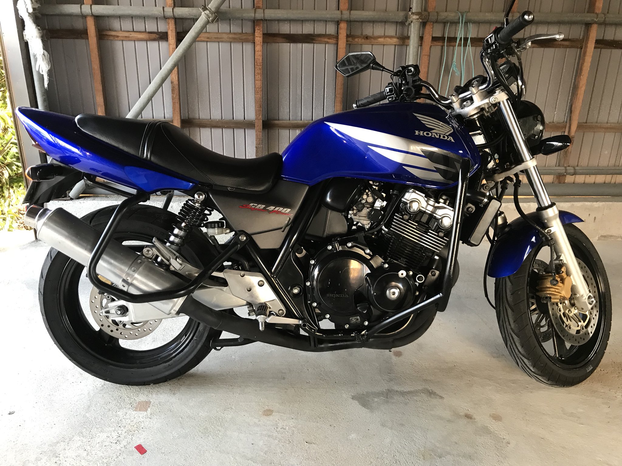 □CB400SF/NC39-18xxxxx/教習車□純正新品レギュレーターASSY