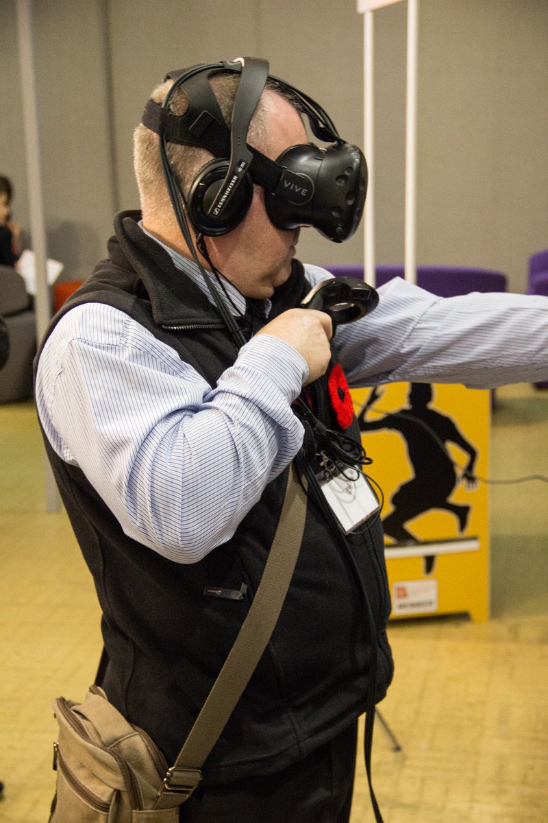 TechBay_UK's tweet photo. Here's some #MondayMotivation - Some great photos of #Techbay17 #stem #Engineeronamission https://t.co/A3CROKn4mD