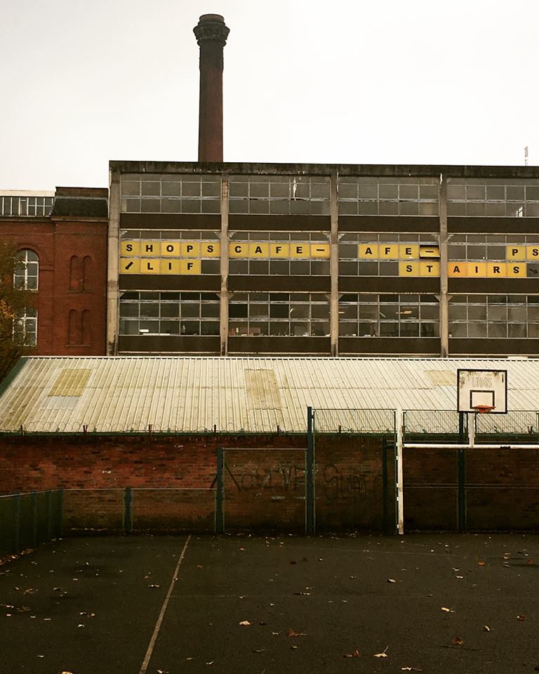 WePlaceGroup's tweet photo. We've got them autumn feels in our hometown today

#Heatonchapel #reddish #stockport #redrock #redrockstockport #houldsworthmill #houldsworthbuisnessandartcentre #ouroffice #hometown #stockportbuisness #asda #asdachristmasadvert #stockportarchitecture #architecture #placeexperts https://t.co/htlLiIn6Jk
