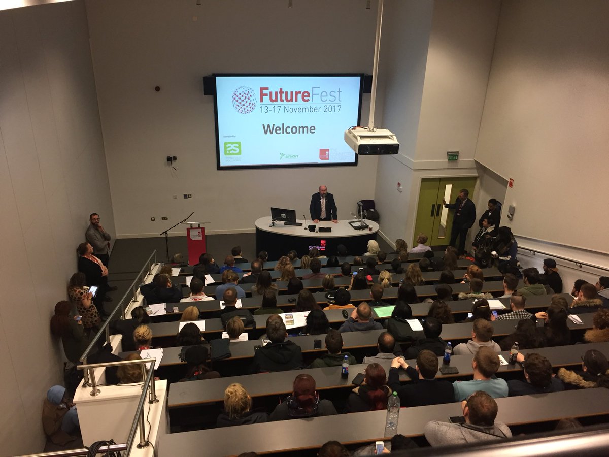 StaffsUniJSS's tweet photo. Great to see so many of our @StaffsUni students attending our careers &amp; employability week including the opening session #ConnectedFuture https://t.co/VcKjxbmoHN