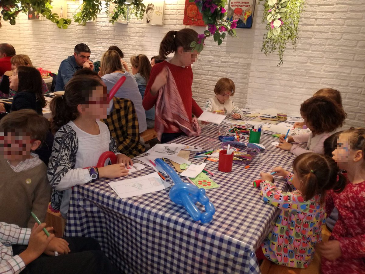 SonrisasOcio's tweet photo. Aún no te has enterado que también puedes ir a comer a @kmdpizza en Las Tablas los domingos y disfrutar de nuestra ludoteca.

📍 Calle de Palas de Rey, s/n, 28050 Madrid

Nos encontrarás desde las 13:30h hasta 16:30h. https://t.co/iymCfQTUyw