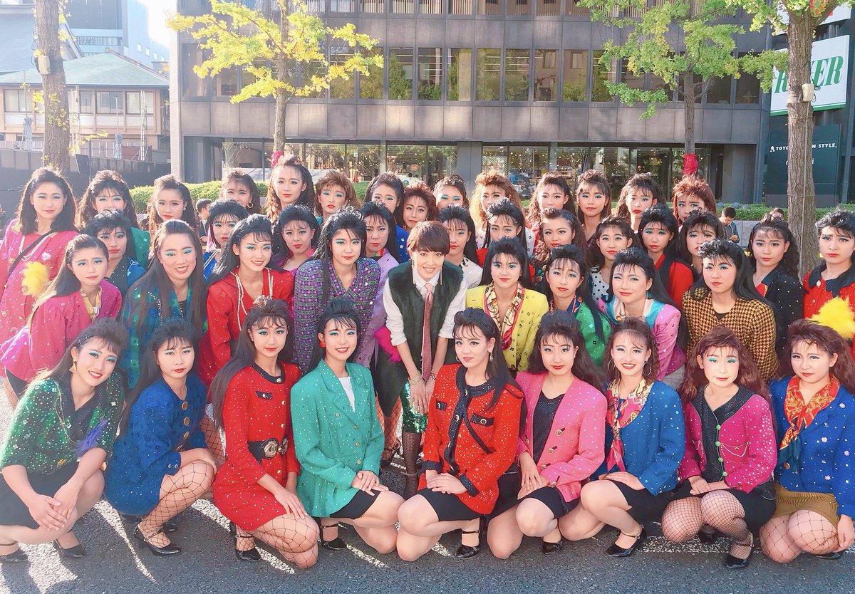 tomiokadance's tweet photo. 昨日は御堂筋ランウェイに
応援に来てくださった皆様
ありがとうございました‼️
少しハプニングもありましたが
大勢のお客様の前で踊れて
とても楽しかったです😊
一生の思い出になりました✨
そして荻野目洋子さんとOGの先輩方と
パフォーマンスができて最高でした❤️
ありがとうございました🙇 https://t.co/QGTVyJQTi4