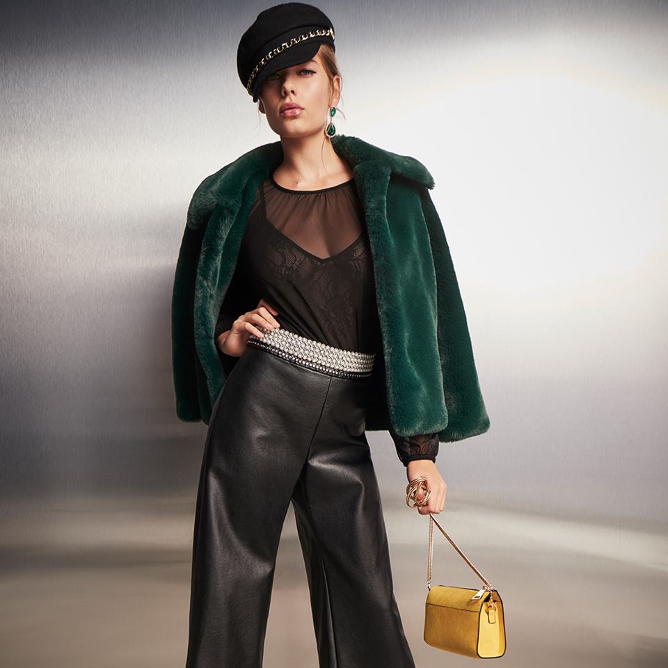 FoylesideSC's tweet photo. #TrendTip: It's all about the faux fur coat this Winter. Pictured is a stunning emerald number from @riverisland https://t.co/Lx7f0Ruuq9