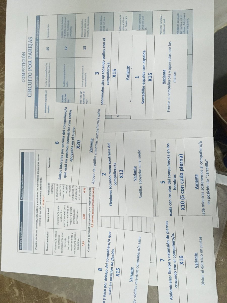 efrafaluque's tweet photo. Está pasando..que aquí hay mucho aprendizaje....y sí!!!se están preparando las #Opos de #edufis con @OBICformacion Hoy en el #iesTrassierra https://t.co/argtsUFRGc