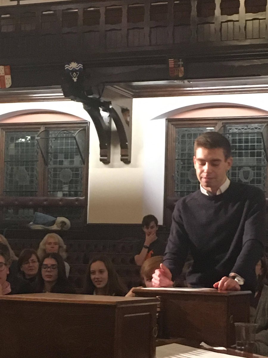 feesdebate's tweet photo. #feesdebate #stu #student #students #debateupdate

William Smart putting forward the Liberal Democrat perspective https://t.co/oiYQrTm3hW