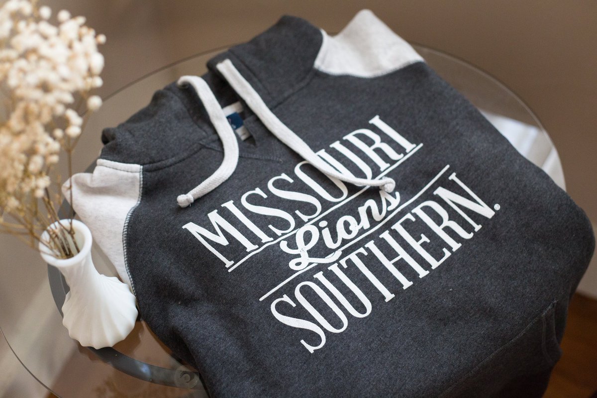 MOSO_Merch's tweet photo. Mom still won't let you have a puppy? Need something cute and warm in your life? This should be a nice substitute. #MOSO #MSSU #LionLook https://t.co/5Q9hs51Ivc