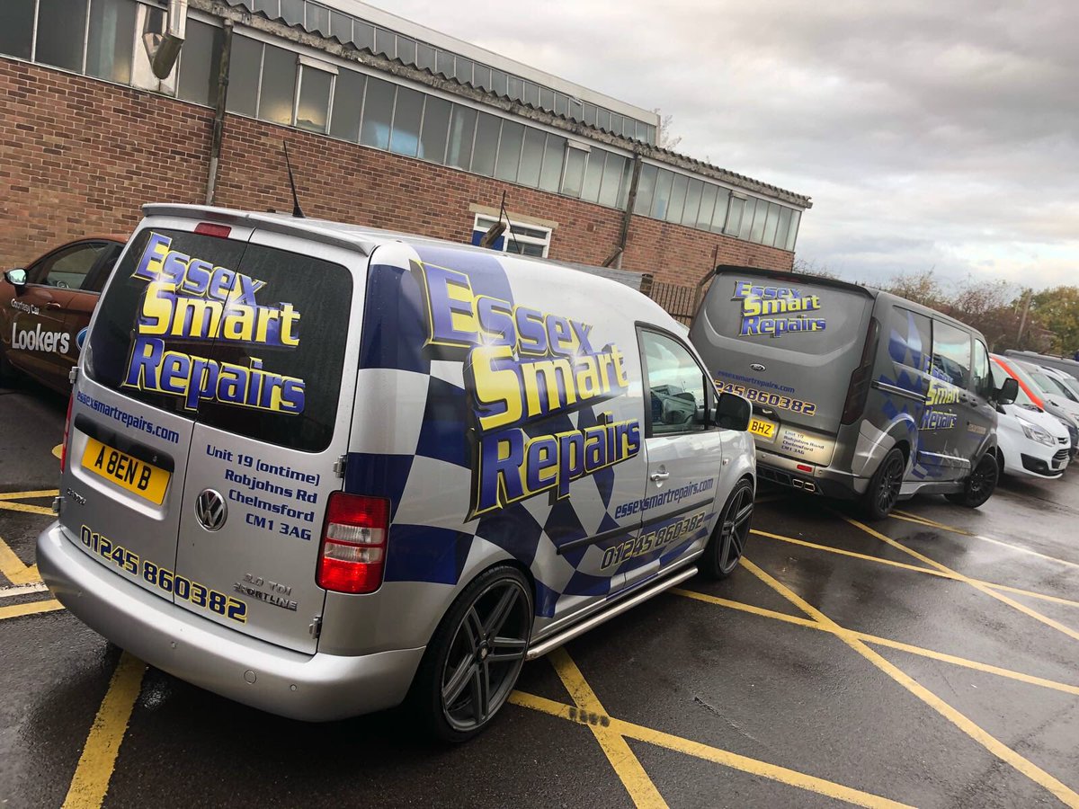 essex_smart's tweet photo. Brand new M Sport Transit added to our growing ESR fleet ๐๐ผ๐
#EssexSmartRepairs #Ford #Transit #FunkeeFish #SmartRepairFam #SMART #Graphic https://t.co/S4GI9NO0fS