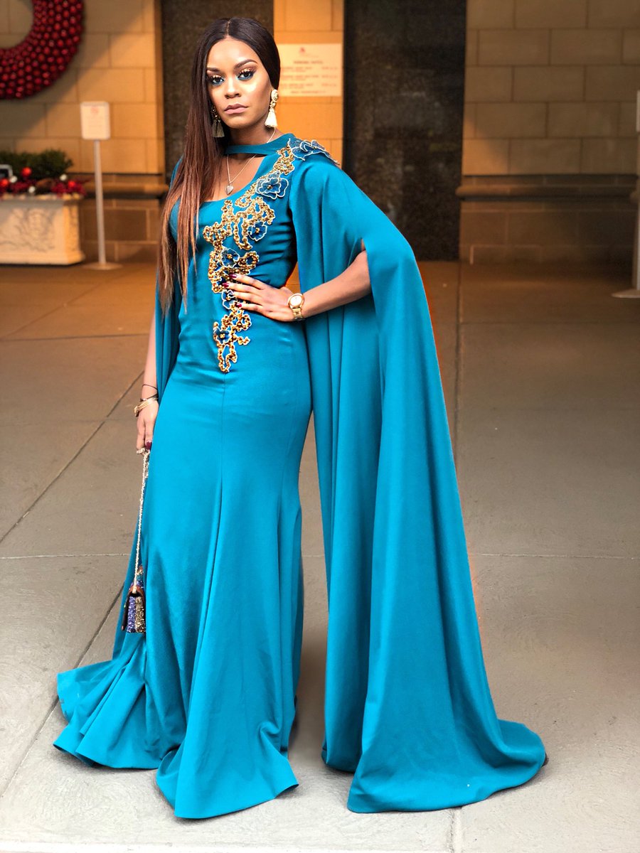 courtneylulu_'s tweet photo. Holy convocation 2017 #hc2017 https://t.co/Bs4KS1ICID
