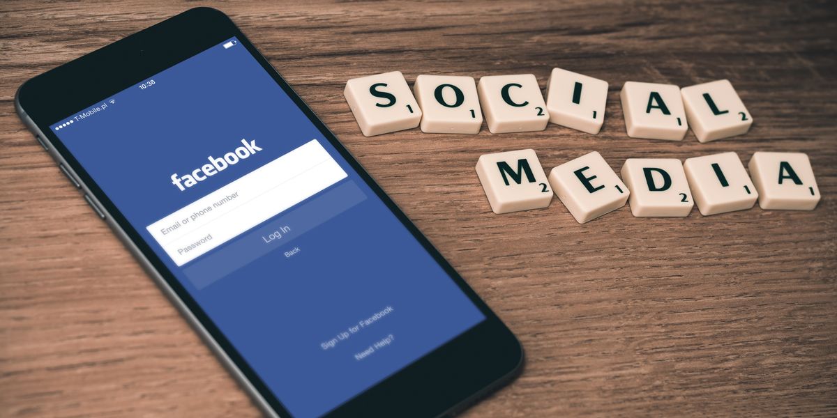 haleymarketing's tweet photo. #PPC Monday: Why Your #Staffing Agency Should Advertise on Facebook and Not Just LinkedIn

Read: https://t.co/iShUMt6IPw https://t.co/VxMFitYkRH
