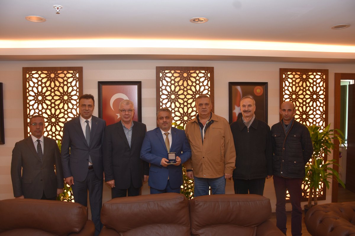 ayhan_salman's tweet photo. Türk Hava Kurumu Bursa Şube Başkanı Sn. Nizamettin GÖKGÜRLER ve değerli yöneticilerini ağırlayarak çalışmaları hakkında bilgiler aldık. https://t.co/FDXsdDCqQq