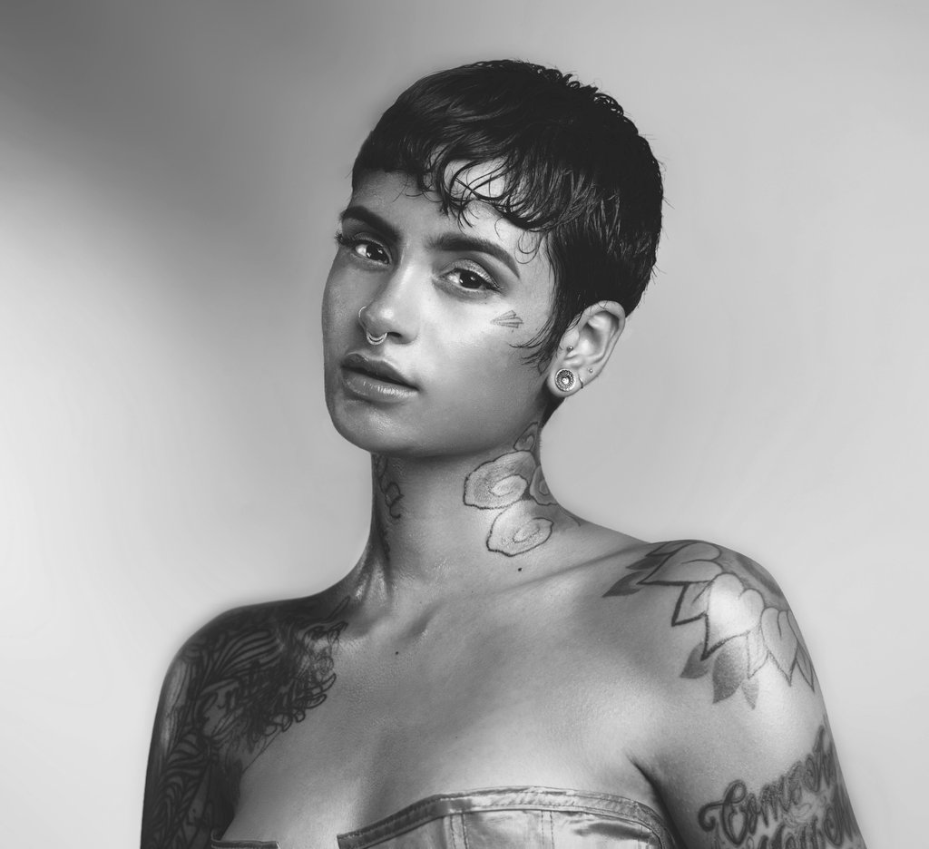 archivelauren's tweet photo. I NEED A COLLAB

I’m voting for Kehlani for Favorite Female Artist Soul/R&amp;B at the #AMAs 
RT = VOTE https://t.co/a9Cwjjatps
