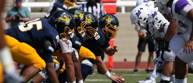 CSFL_NAIA's tweet photo. CSFL Players of the Week (November 13, 2017)
 - https://t.co/XY5gc6LvLH https://t.co/yFs6v4r7e3
