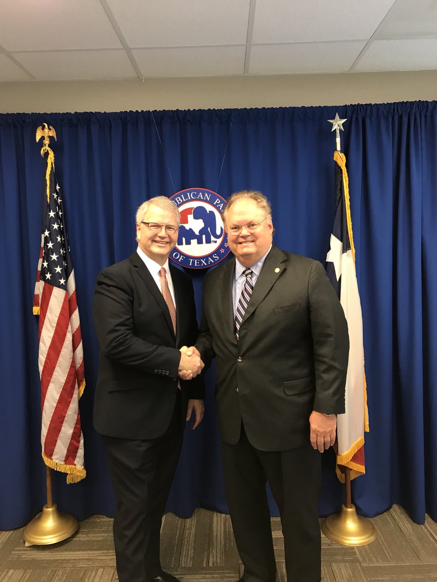 EstesForTexas's tweet photo. Filing for reelection on Veterans Day was was an immensely humbling experience. No greater honor than serving the people of N. TX in the state senate. https://t.co/UEdG9sgA36