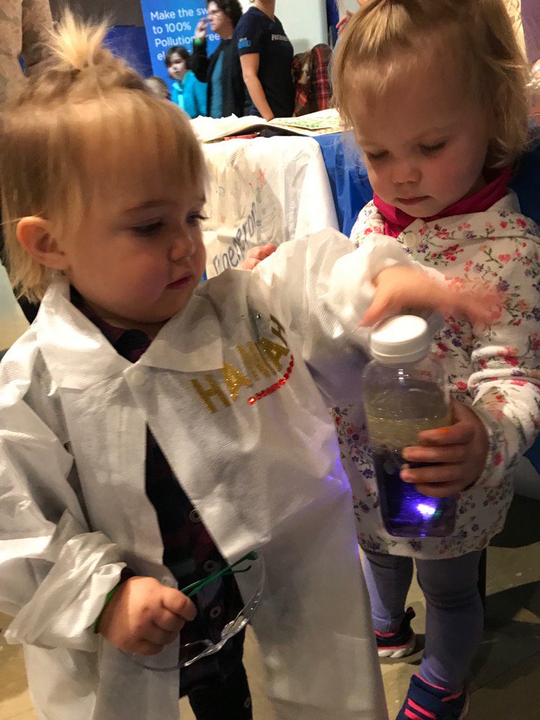 ScienceKeith's tweet photo. Look at these future scientists soaking up STEM at misci! https://t.co/6Wih7zZF6i