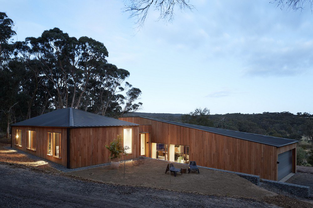 e_architect's tweet photo. Two Halves House in the Daylesford Region
https://t.co/HGTMlcX2Br
#DaylesfordRegionHouse
#AustralianRealEstate
#VictoriaArchitectureDevelopment in #Australia https://t.co/rifKdlIk6j