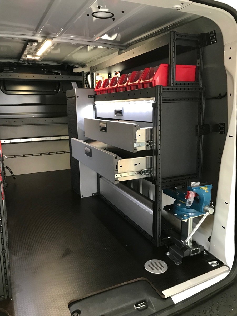 modulsystem's tweet photo. Afgelopen week hebben wij weer een bedrijfswagen voorzien van zowel laadruimte- als ook ladeverlichting, perfect om de donkere wintermaanden mee door te komen!

Benieuwd naar wat wij u kunnen bieden qua LED verlichting? Neem gerust contact op!

#ModulSystem https://t.co/fygsnbDBGz