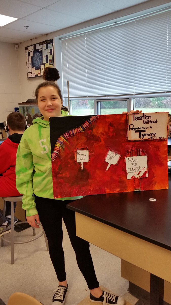 MPetrilloMMS's tweet photo. Students learn about phase changes by melting crayons and relating it to the theme of change in English and History #masdproud https://t.co/pMwKr3NUxE