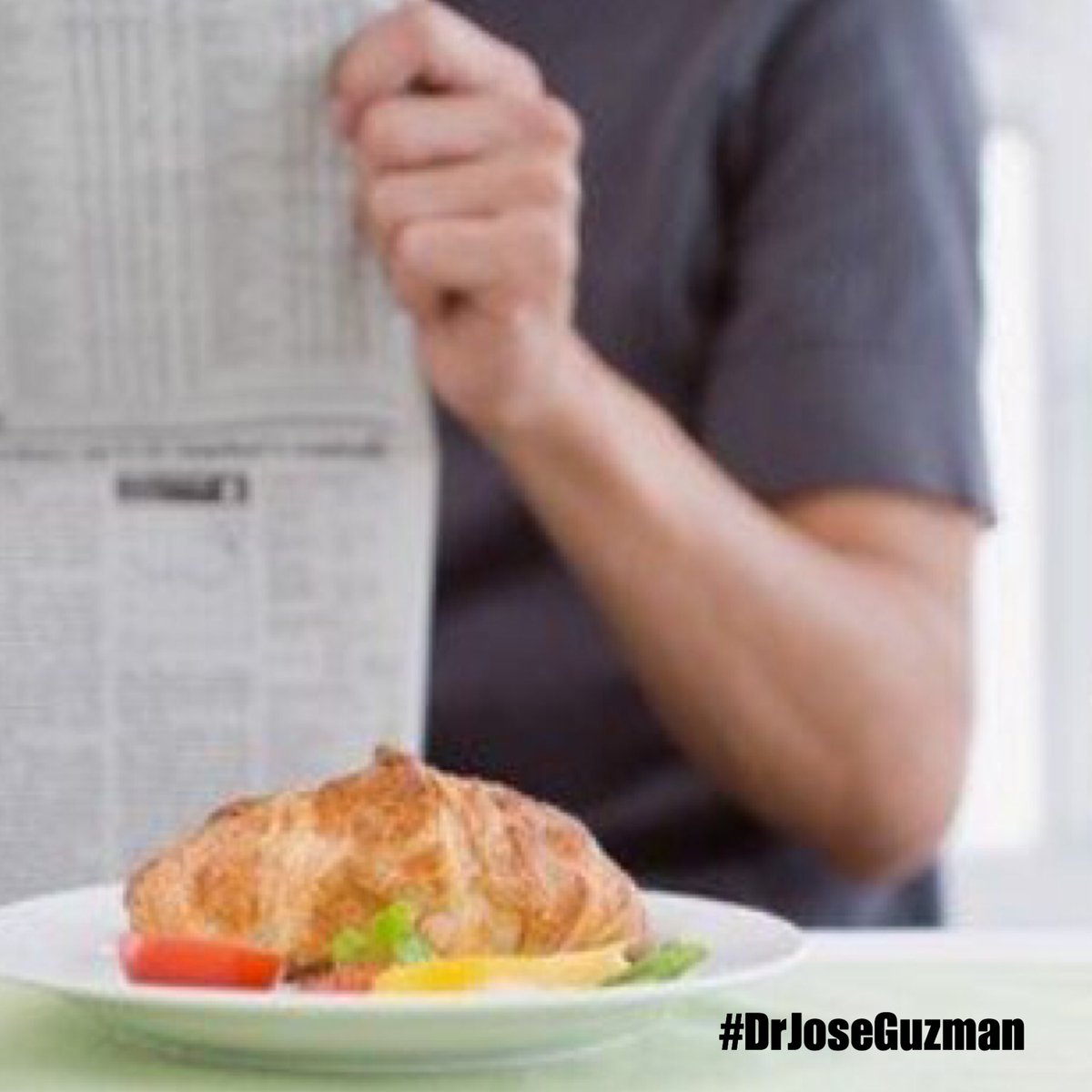 Las personas que no desayunan tiene 4.5 más probabilidad de ser obesos. 
Recuerda el #desayuno es la comida más importante del día. Te recomiendo comer liviano para un buen funcionamiento del aparato digestivo. 
#digestion #quito #ecuador #digestion #endoscopia