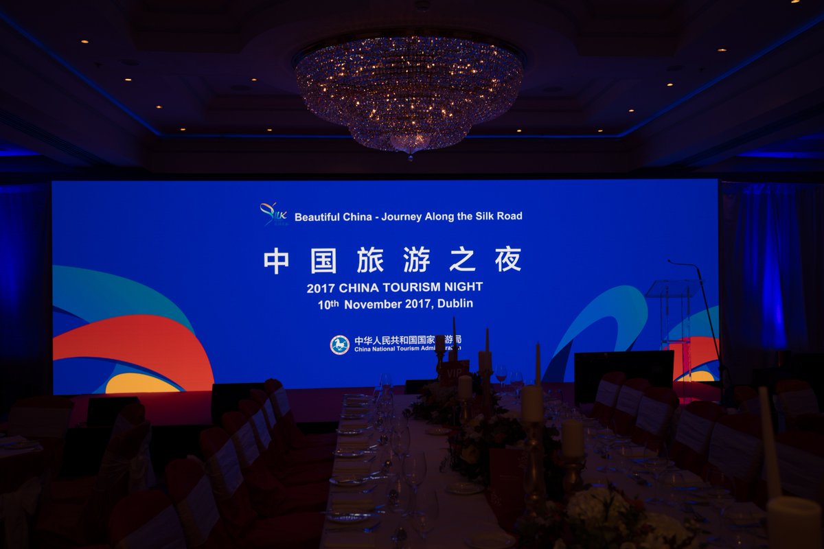 Avtek's tweet photo. An amazing setup for the 2017 China Tourism Night. The event took place in the @ConradDublin, promoting China as the perfecting tourist location.
Avtek supplied the crisp, immersive LED screen shown below, creating a truly spectacular visual.

#LEDscreen #Event #AudioVisual #Tech https://t.co/F34nZj3Pj2