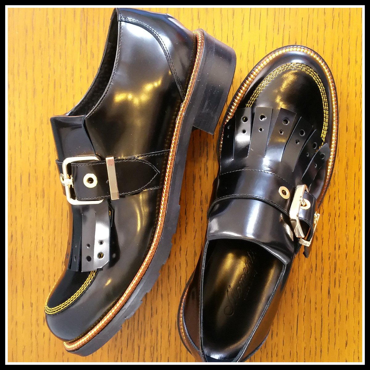 YohannShop's tweet photo. 6440 NERO

@YohannShop @CaenOfficiel @VilleMondeville @Rouen @Bayeux_Bessin @tourisme_gtm @Cherbourgot @MavilleParis @Paris @blog_so @Blogdemodeparis @fashionedchic @FreshFashionC1 https://t.co/X7eJO9kF2H