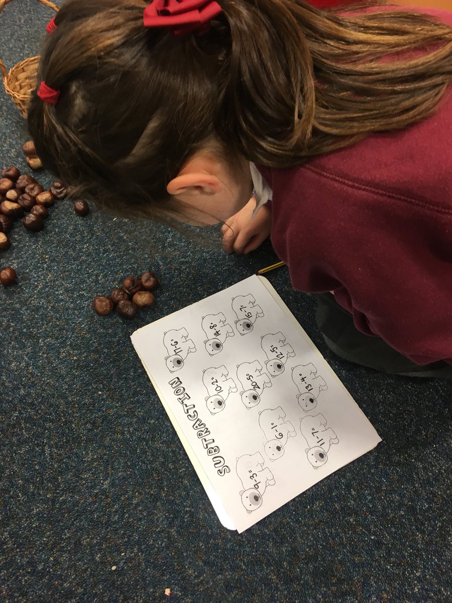MrsPs_Class's tweet photo. Superstar Isla doing some polar bear subtraction sentences independently during area time! Using conkers as support! #MathsMarvel https://t.co/Lufnn2r4Fh