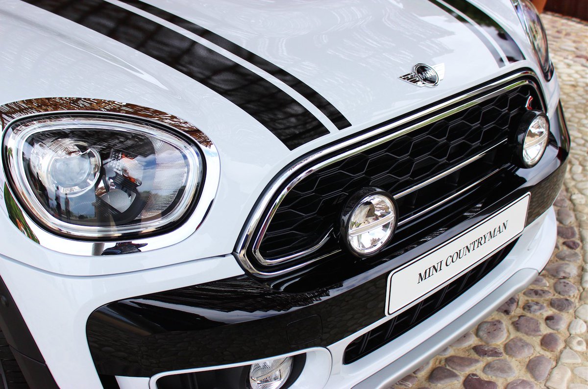 MINIRD's tweet photo. Admirable para cualquier #MINIacs. Solicita tu Test Drive en https://t.co/mUUsofep2E. #MINIRD https://t.co/701KsLJEQB