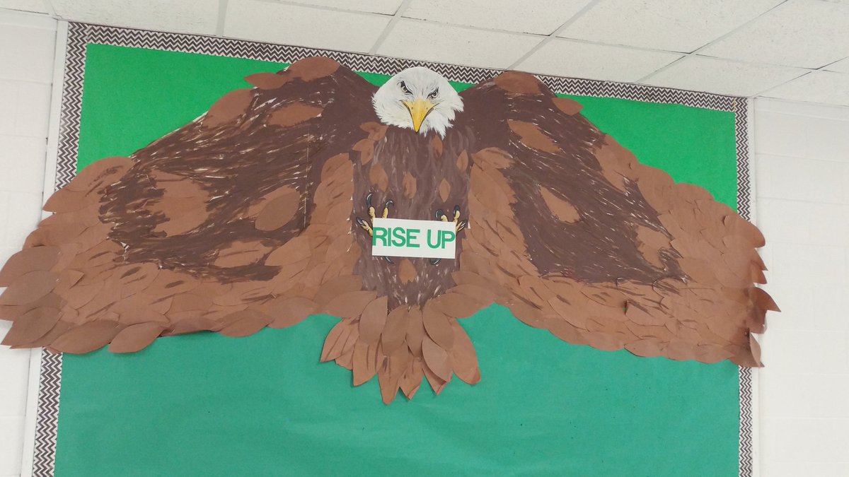 barbara_hux's tweet photo. At #Neal Middle School in #Impact DPS watching these Eagles rise to do their best! #TodaysOffice @educonsultfirm https://t.co/OwE1bm2Nkj