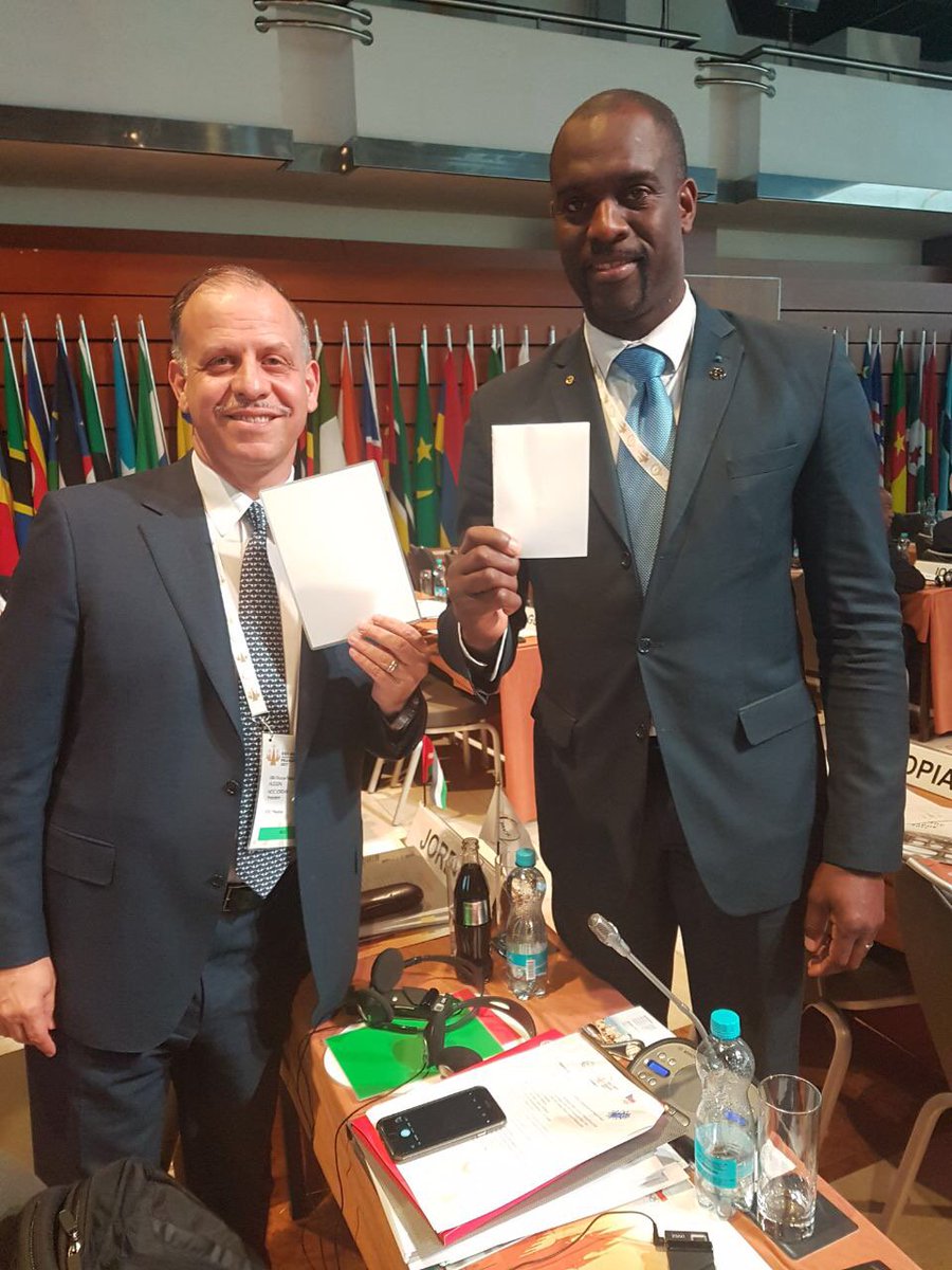 During <a href="/ANOC_Olympic/">ANOC</a> General Assembly, #ChampionforPeace <a href="/gentilpascal1/">Pascal Gentil</a> met His Royal Highness Prince Feisal Ibn Al-Hussein of Jordan who adhered to the peace through sport movement with the symbolic gesture of the #Whitecard !
