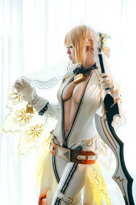 コスプレイヤー半半子のTwitter画像23