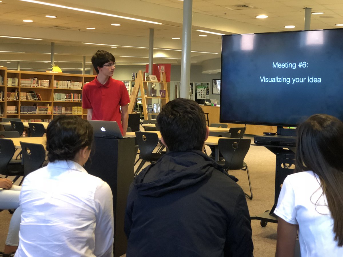 TEDEd_FPC's tweet photo. Pictures from our latest club meeting: "Visualize Your Idea"! https://t.co/GXZF1uLTYr