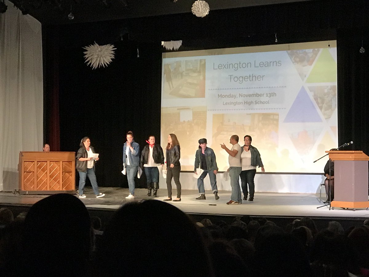 cwai09's tweet photo. Professional development day breaks out into musical performance. Yet another Lexington Learns Together! #LexLearns2017 https://t.co/DMwObwHiZb
